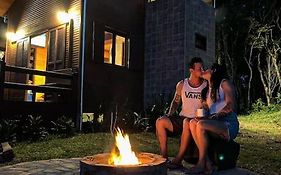 Casa de montanha com hidro no pé da serra